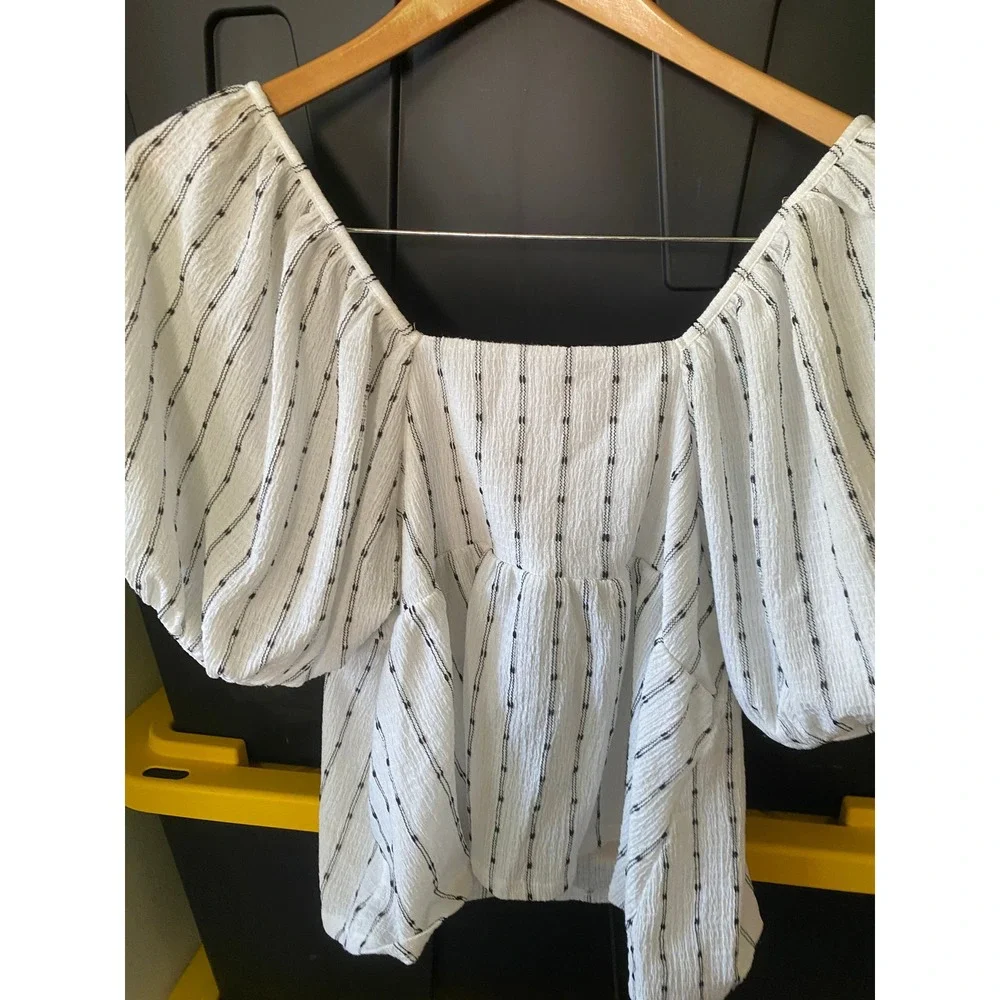 Madewell Blouse Puff Sleeve Babydoll M White Striped Top Boho Romantic Feminine